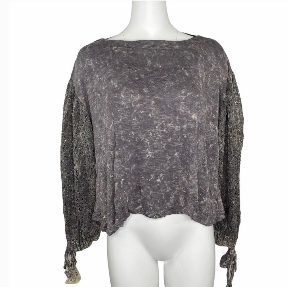 NWT Gimmicks Open Back Gray Top SZ L